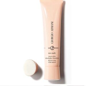 Armani Beauty Neo Nude True-To-Skin Natural Glow Foundation